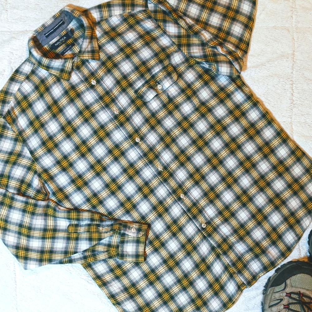 Nautica Men's Flannel Button up Button down Shirt Lg Plaid Yellow Black White